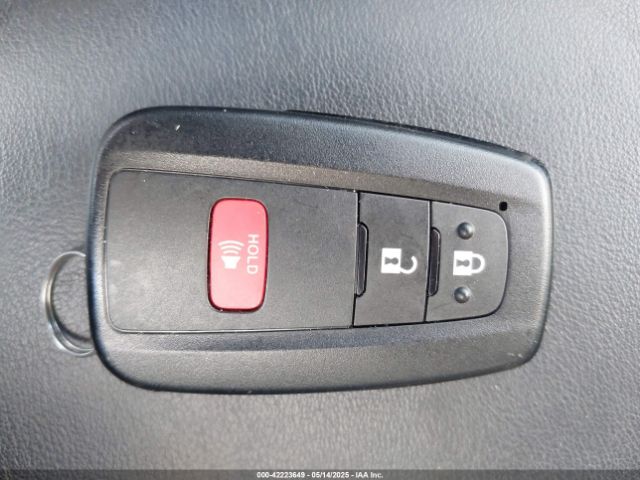 2022 TOYOTA PRIUS JTDKAMFU5N3188107 Photo 10
