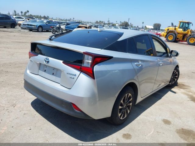 2022 TOYOTA PRIUS JTDKAMFU5N3188107 Photo 3