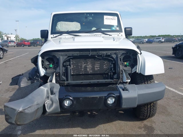 1C4HJWEG6JL854077 Jeep Wrangler Jk Unlimited Altitude 4x4