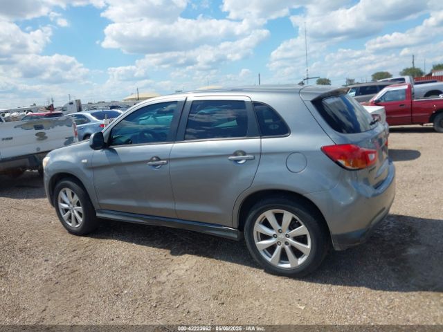 4A4AP3AUXFE026547 Mitsubishi Outlander Sport Es