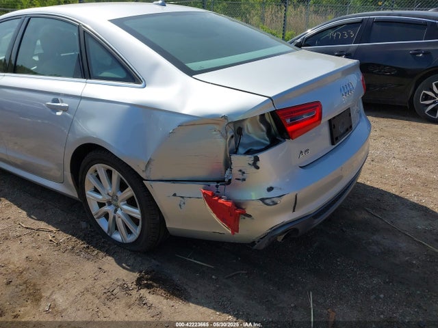 2014 Audi A6 3.0t Premium Plus მანქანა იყიდება აუქციონზე, vin: WAUHGAFC2EN054767, აუქციონის ნომერი: 42223665