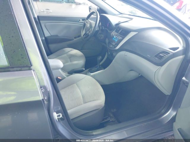 KMHCT4AE9GU046401 Hyundai ACCENT SE