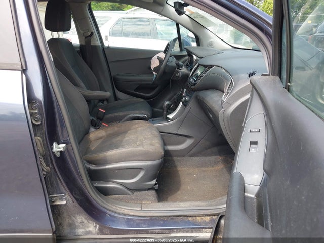 3GNCJKSB1JL291544 Chevrolet TRAX LS