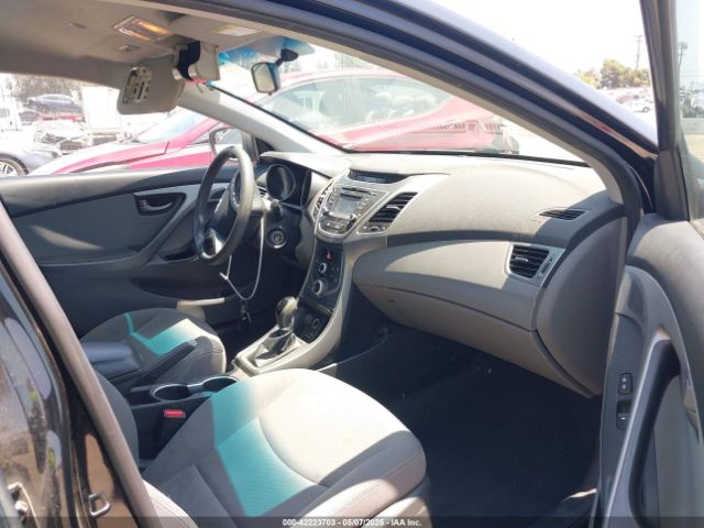 KMHDH4AE9FU261751 Hyundai ELANTRA SE