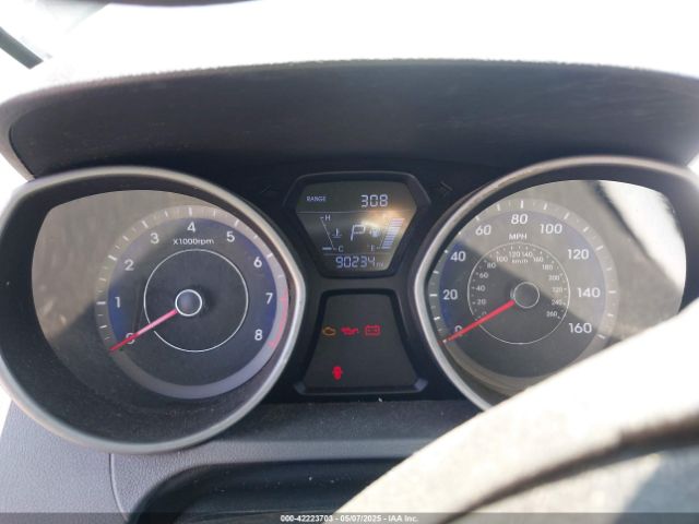 KMHDH4AE9FU261751 Hyundai ELANTRA SE