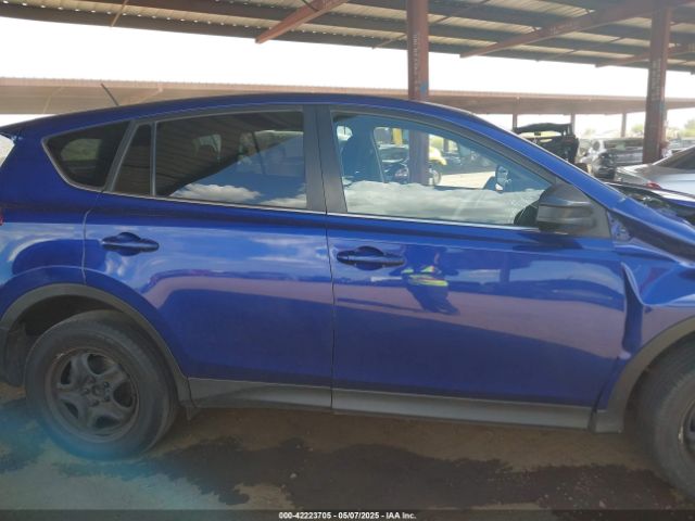 2T3ZFREVXFW187024 Toyota RAV4 LE
