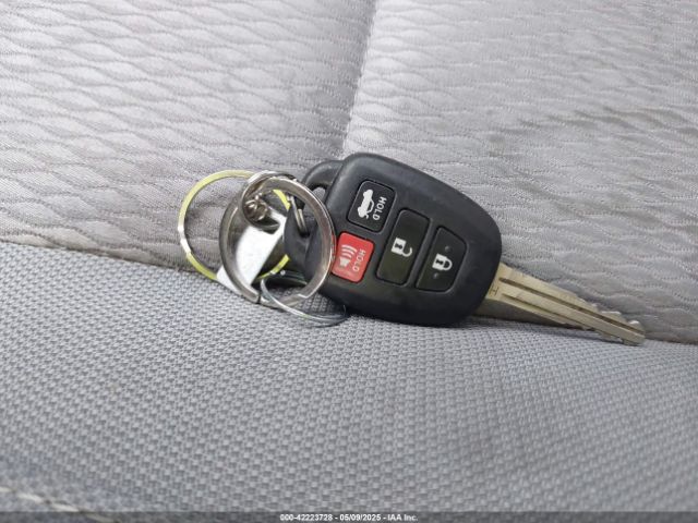 5YFBPRHEXEP093213 Toyota Corolla Le Eco