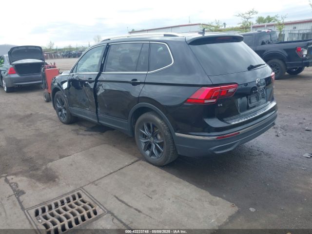 2024 VOLKSWAGEN TIGUAN 3VVMB7AX7RM042855 Photo 2