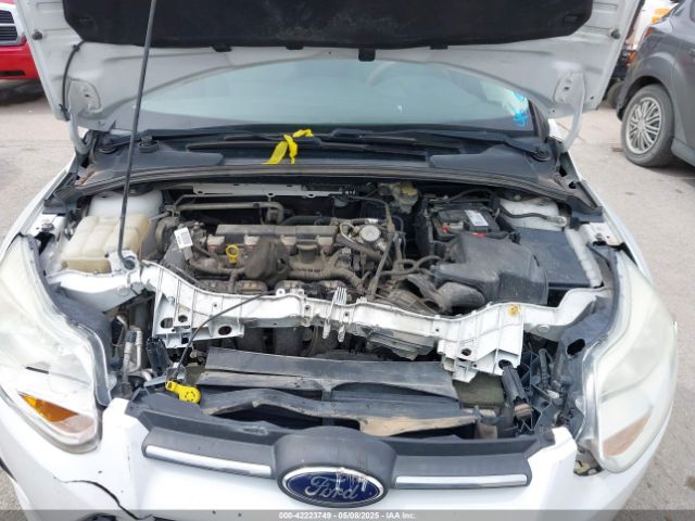 1FADP3K24EL209329 Ford FOCUS SE