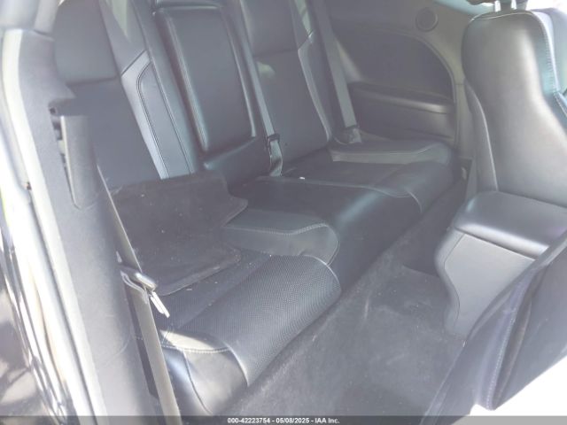 2C3CDZAG3JH258838 Dodge Challenger Sxt Plus