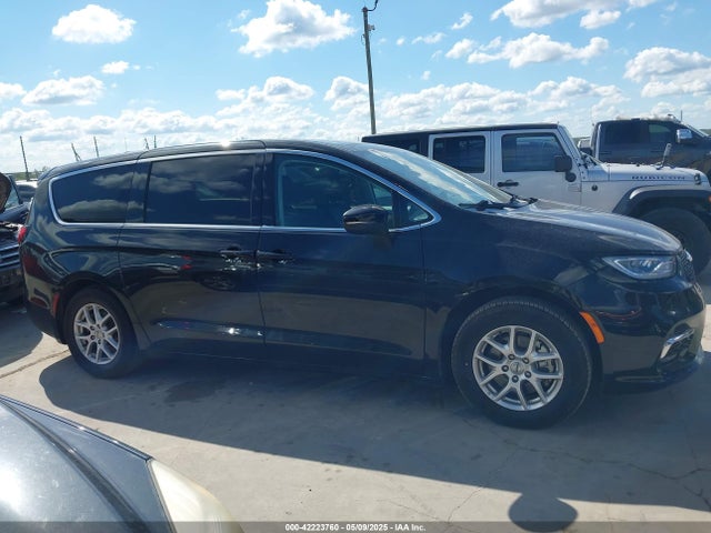 Chrysler Pacifica Touring L 2023 2C4RC1BG0PR586391 Image 13