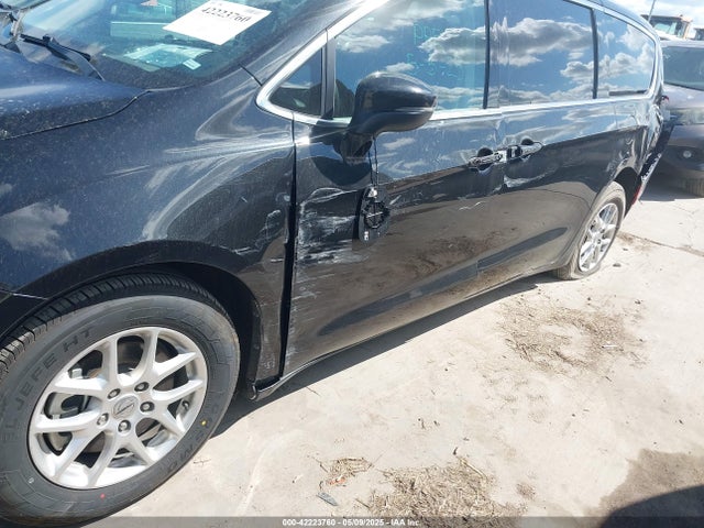 Chrysler Pacifica Touring L 2023 2C4RC1BG0PR586391 Image 6