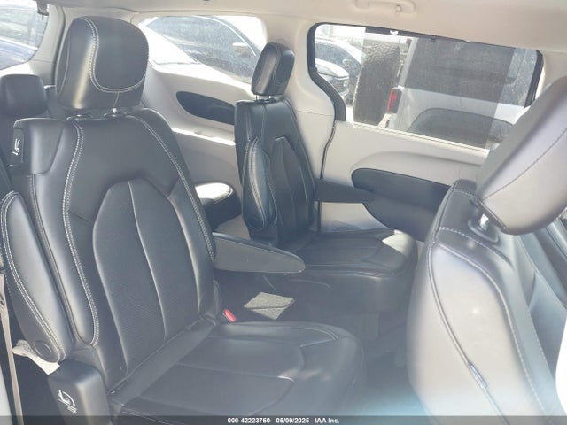Chrysler Pacifica Touring L 2023 2C4RC1BG0PR586391 Image 8