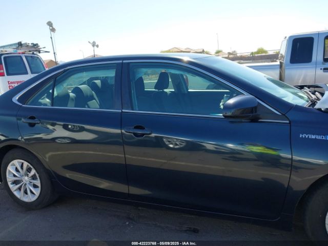 4T1BD1FK9FU172228 Toyota Camry Hybrid Le
