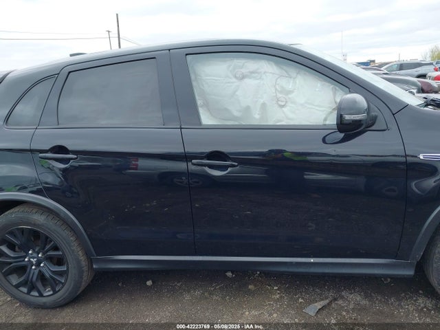 JA4AR3AU7HZ036718 Mitsubishi Outlander Sport 2.0 Le