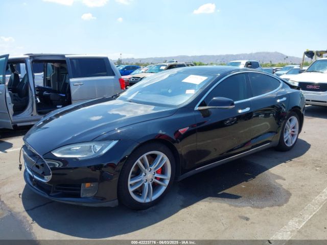 2015 TESLA MODEL S 5YJSA1H42FF091611 Photo 1