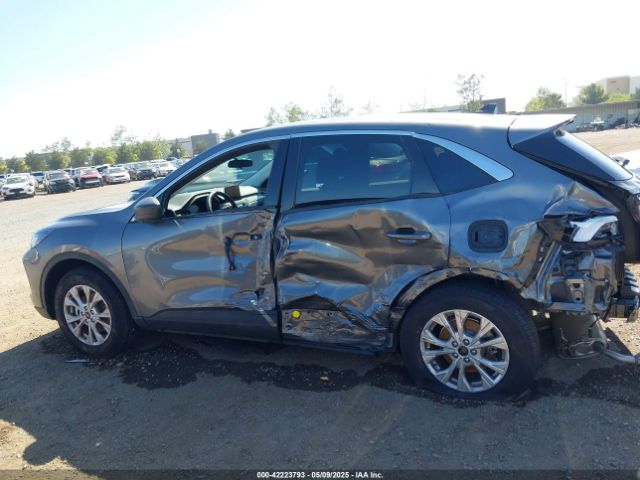 1FMCU0GN9RUA55700 Ford Escape Active