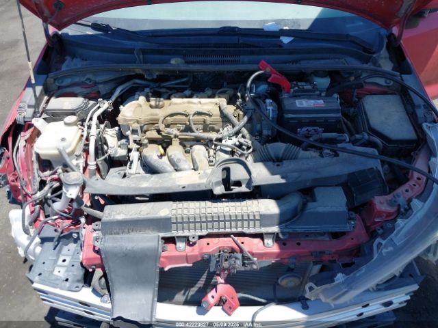 JTDEPRAE9LJ030001 Toyota COROLLA LE