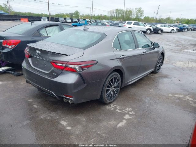4T1G11AK2NU659646 Toyota CAMRY SE