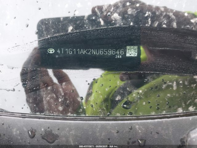 4T1G11AK2NU659646 Toyota CAMRY SE