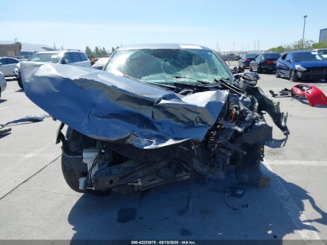 1VWAT7A32GC032869 Volkswagen 2016