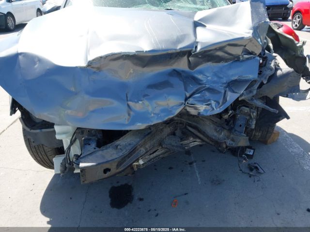1VWAT7A32GC032869 Volkswagen 2016