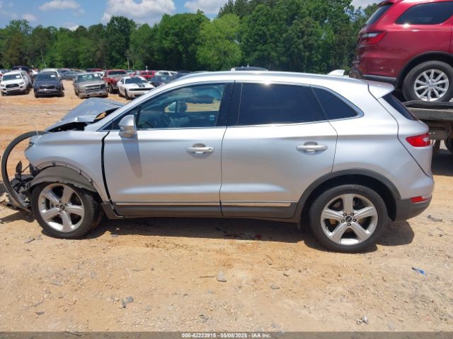 5LMCJ1C92HUL68736 Lincoln Mkc Premiere