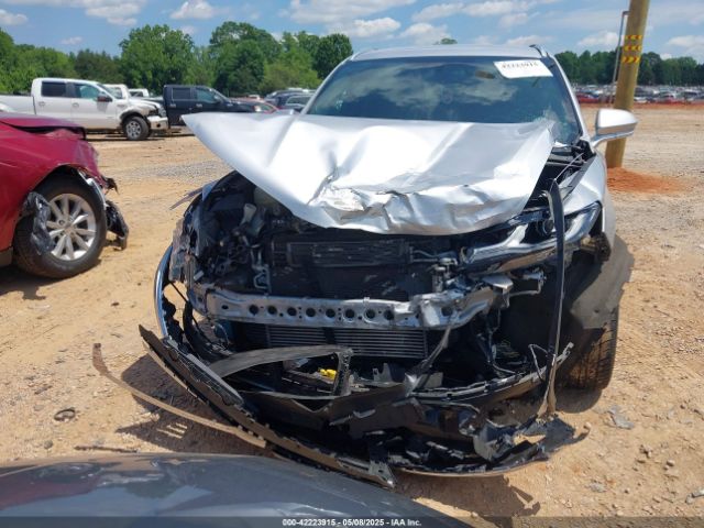5LMCJ1C92HUL68736 Lincoln Mkc Premiere