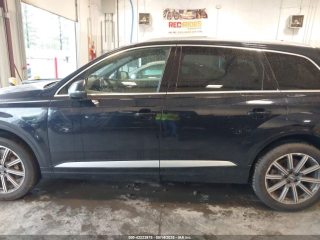 WA1LAAF75HD047074 Audi Q7 3.0t Premium