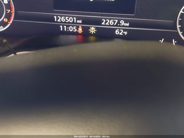 WA1LAAF75HD047074 Audi Q7 3.0t Premium