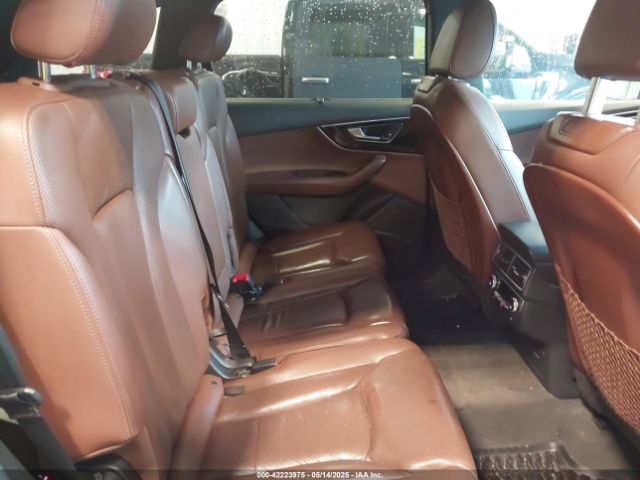 WA1LAAF75HD047074 Audi Q7 3.0t Premium
