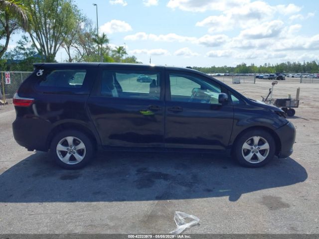 5TDZZ3DC0HS860346 Toyota Sienna L 7 Passenger