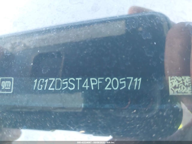 1G1ZD5ST4PF205711 Chevrolet Malibu Fwd 1lt