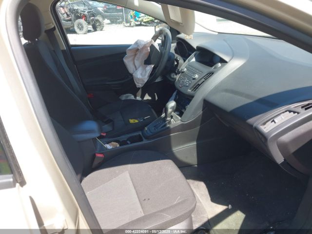 2018 FORD FOCUS 1FADP3K2XJL264037 Photo 4