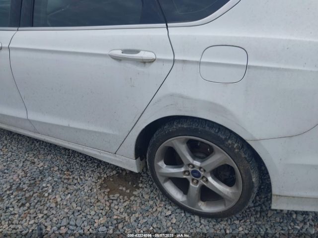 3FA6P0H98FR239349 Ford FUSION SE
