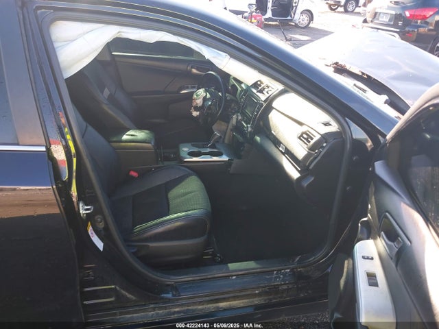 4T1BF1FK8EU432689 Toyota CAMRY SE