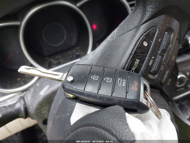5XXGM4A77EG319584 KIA Optima Lx