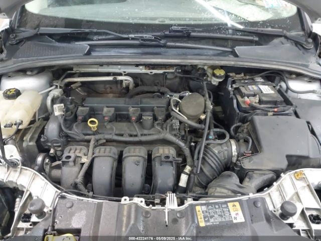 1FADP3F25EL435292 Ford FOCUS SE