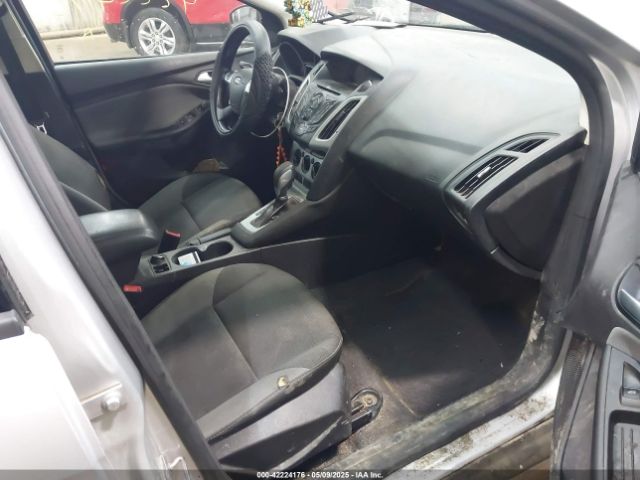 1FADP3F25EL435292 Ford FOCUS SE