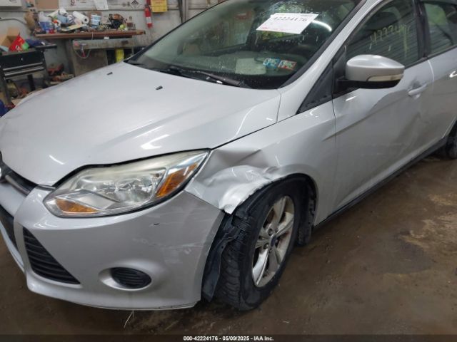 1FADP3F25EL435292 Ford FOCUS SE