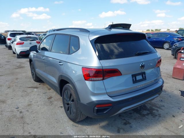 2024 VOLKSWAGEN TAOS 3VV5X7B24RM110764 Photo 2