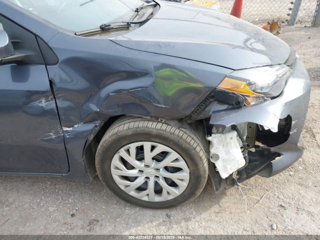 5YFBURHEXKP863852 Toyota COROLLA LE