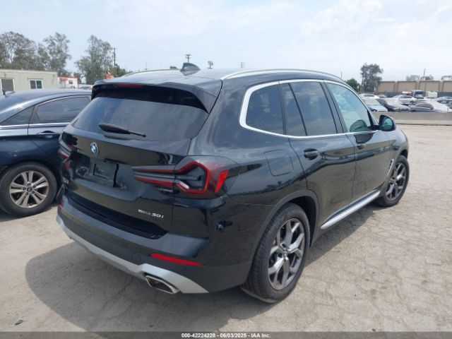 2024 BMW X3 5UX43DP08R9W68982 Photo 3