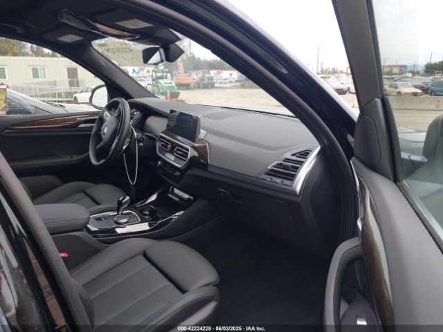 2024 BMW X3 5UX43DP08R9W68982 Photo 4