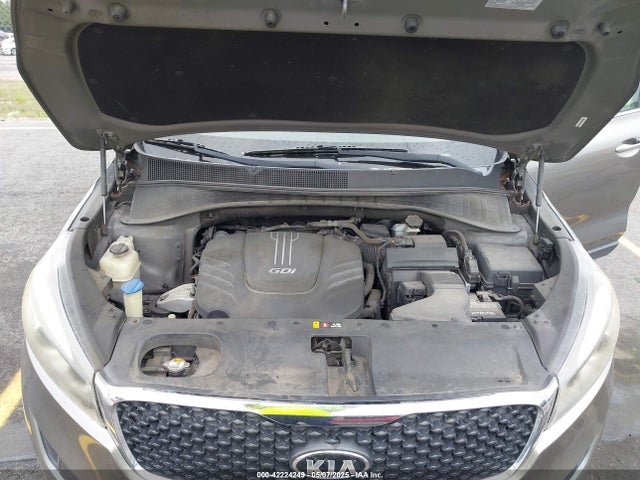 5XYPGDA51GG012335 KIA Sorento 3.3l Lx