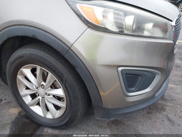 5XYPGDA51GG012335 KIA Sorento 3.3l Lx