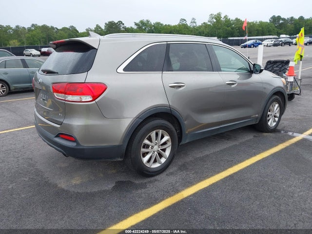 5XYPGDA51GG012335 KIA Sorento 3.3l Lx
