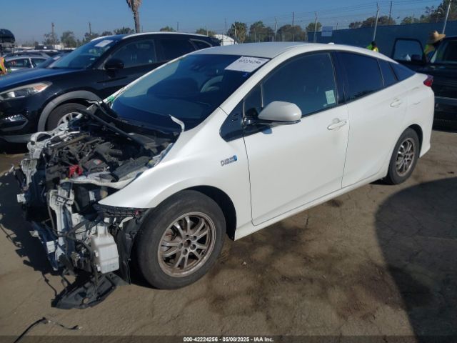 2019 TOYOTA PRIUS PRIME JTDKARFP2K3117675 Photo 1