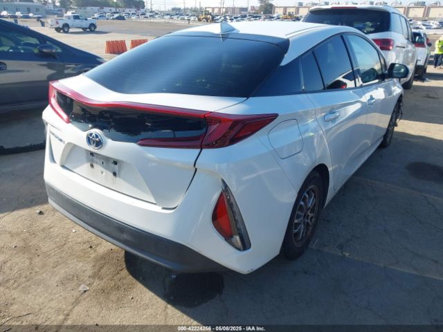 2019 TOYOTA PRIUS PRIME JTDKARFP2K3117675 Photo 3