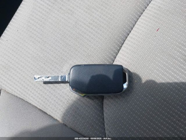 3KPF24AD0KE011989 KIA Forte Lxs